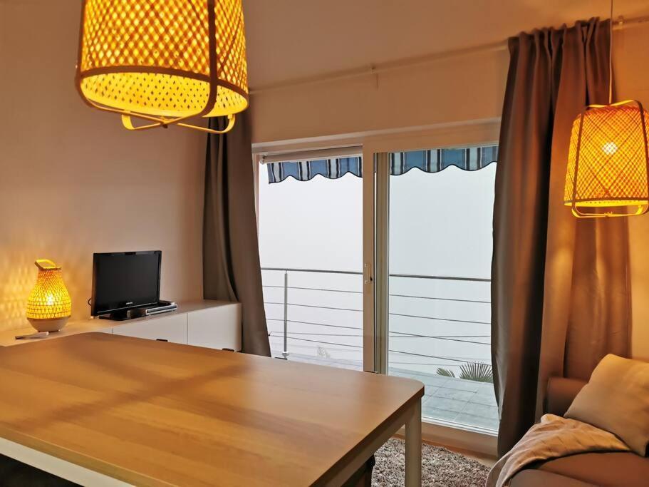 Ferienwohnung Mit 180° Meerblick Dobreć Екстериор снимка