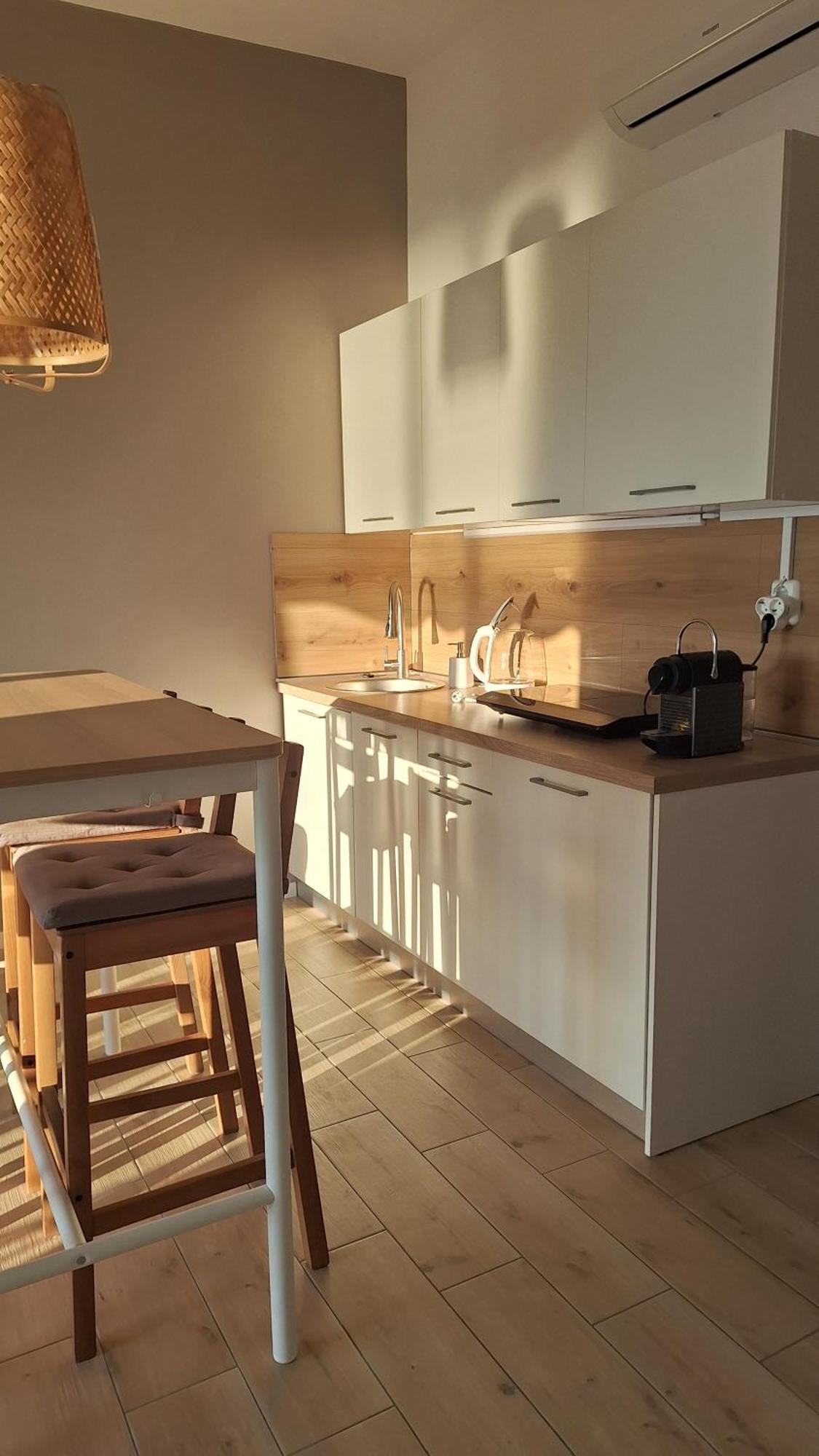 Ferienwohnung Mit 180° Meerblick Dobreć Екстериор снимка
