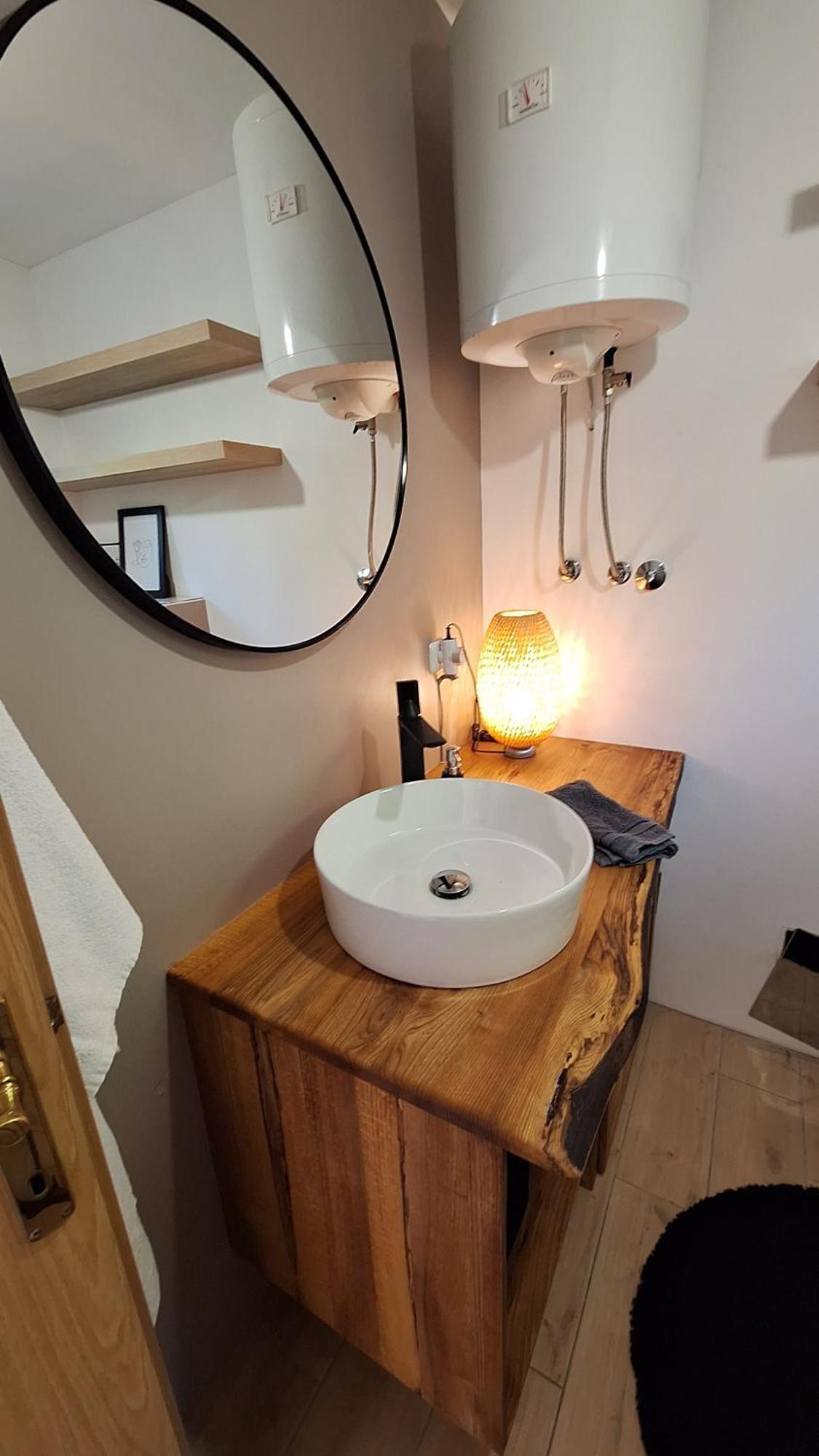 Ferienwohnung Mit 180° Meerblick Dobreć Екстериор снимка
